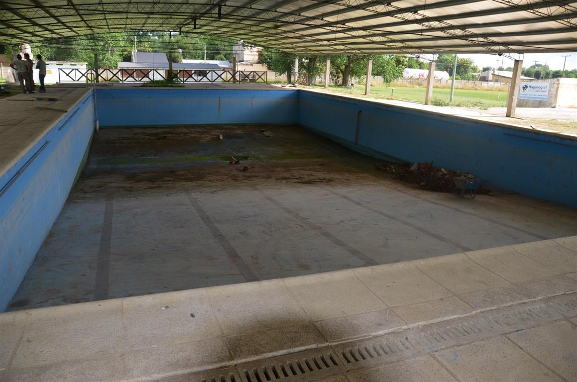 Trabajos en el predio del Club Deportivo el Len