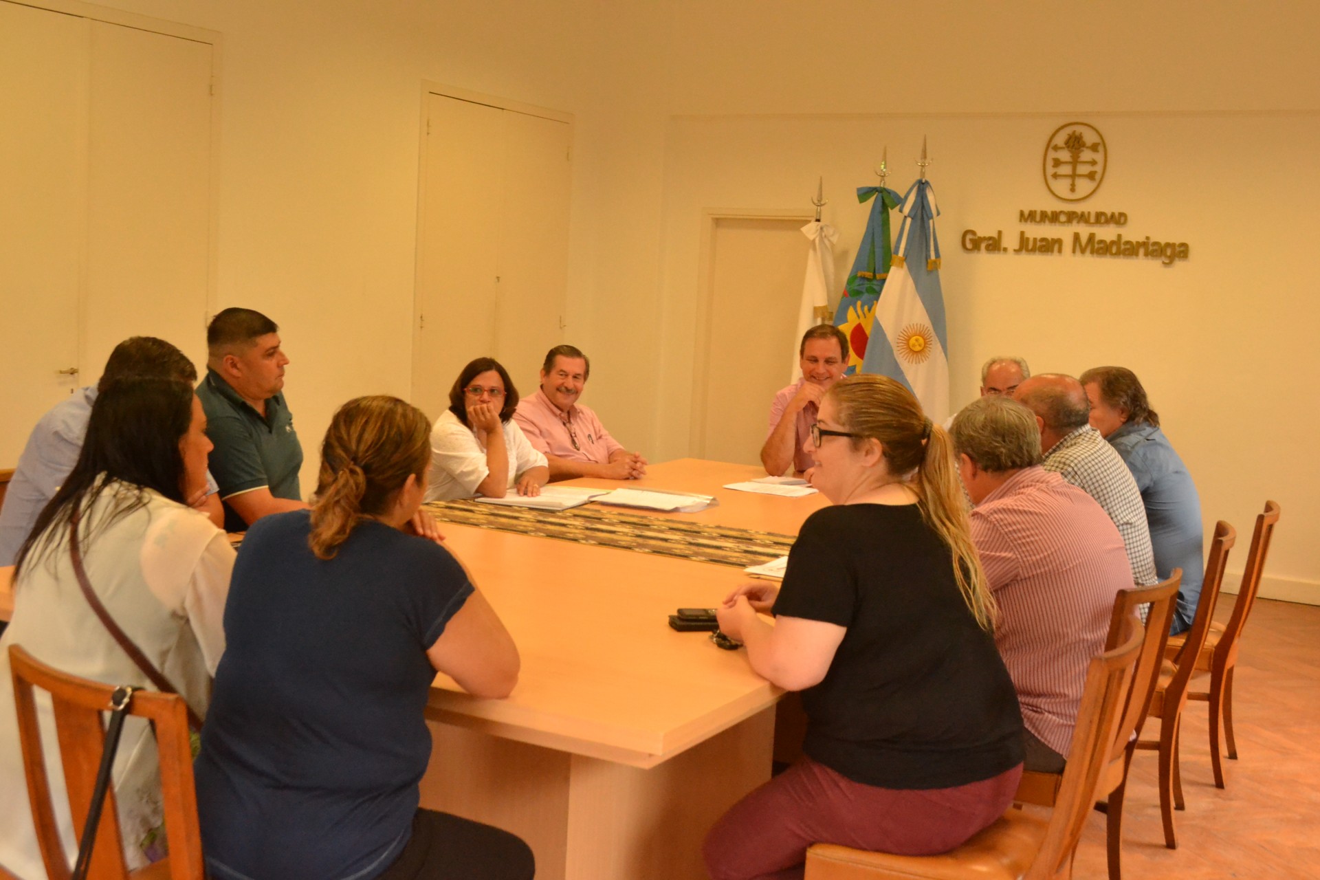 Hubo acuerdo y los empleados se reincorporaron a sus puestos de trabaj