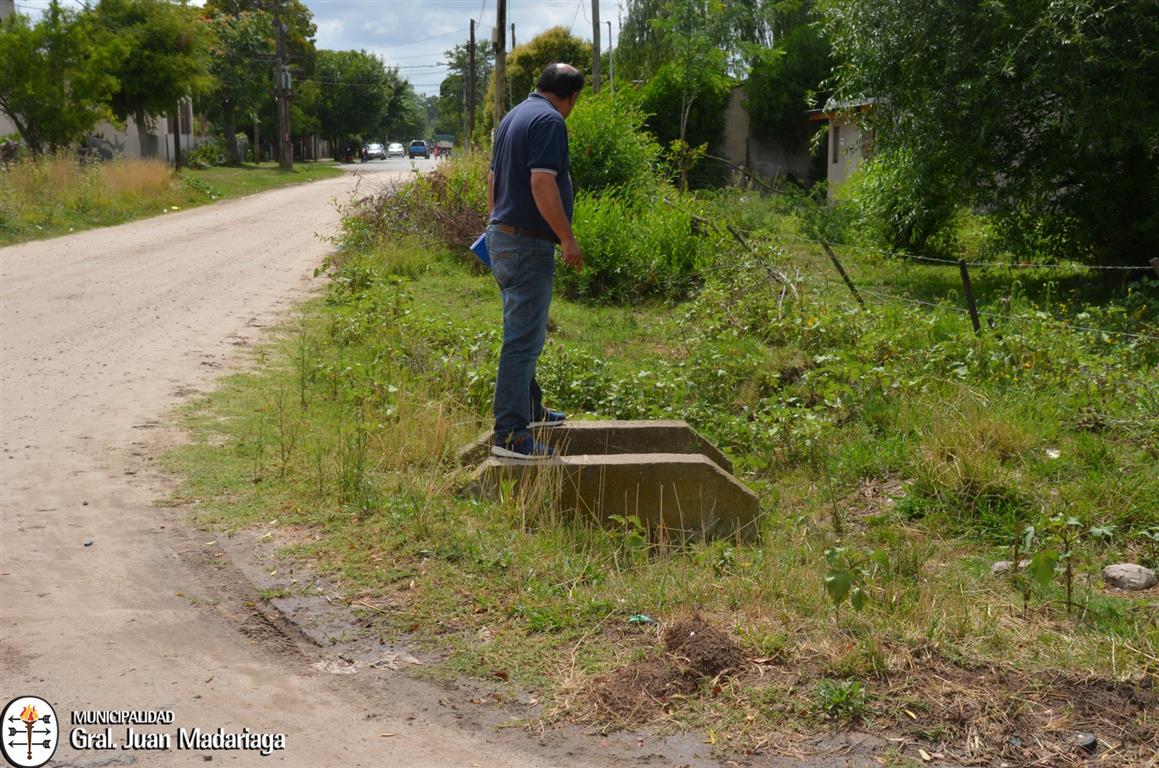 Recorrida por el barrio Belgrano para supervisar canales y desages