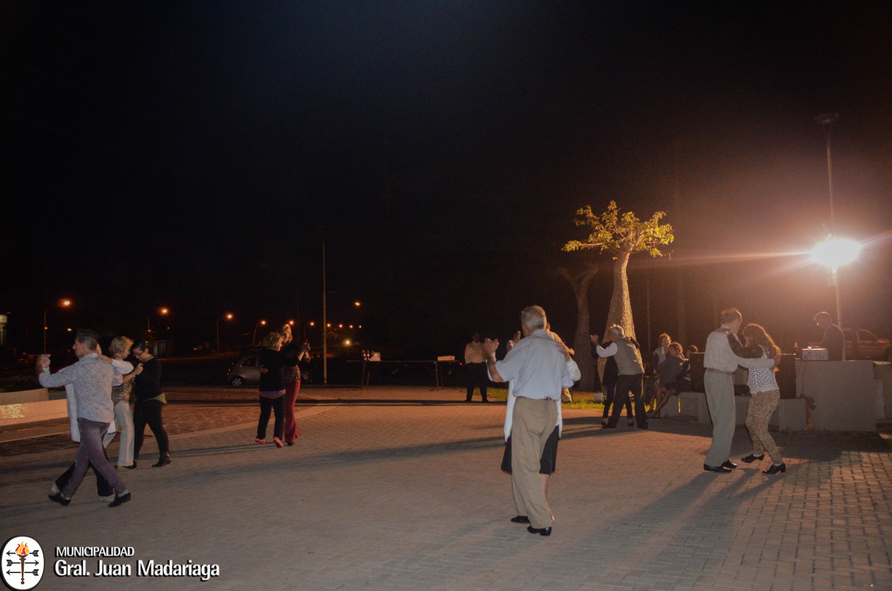 Tardecitas Culturales sigue bailando en el Bicentenario