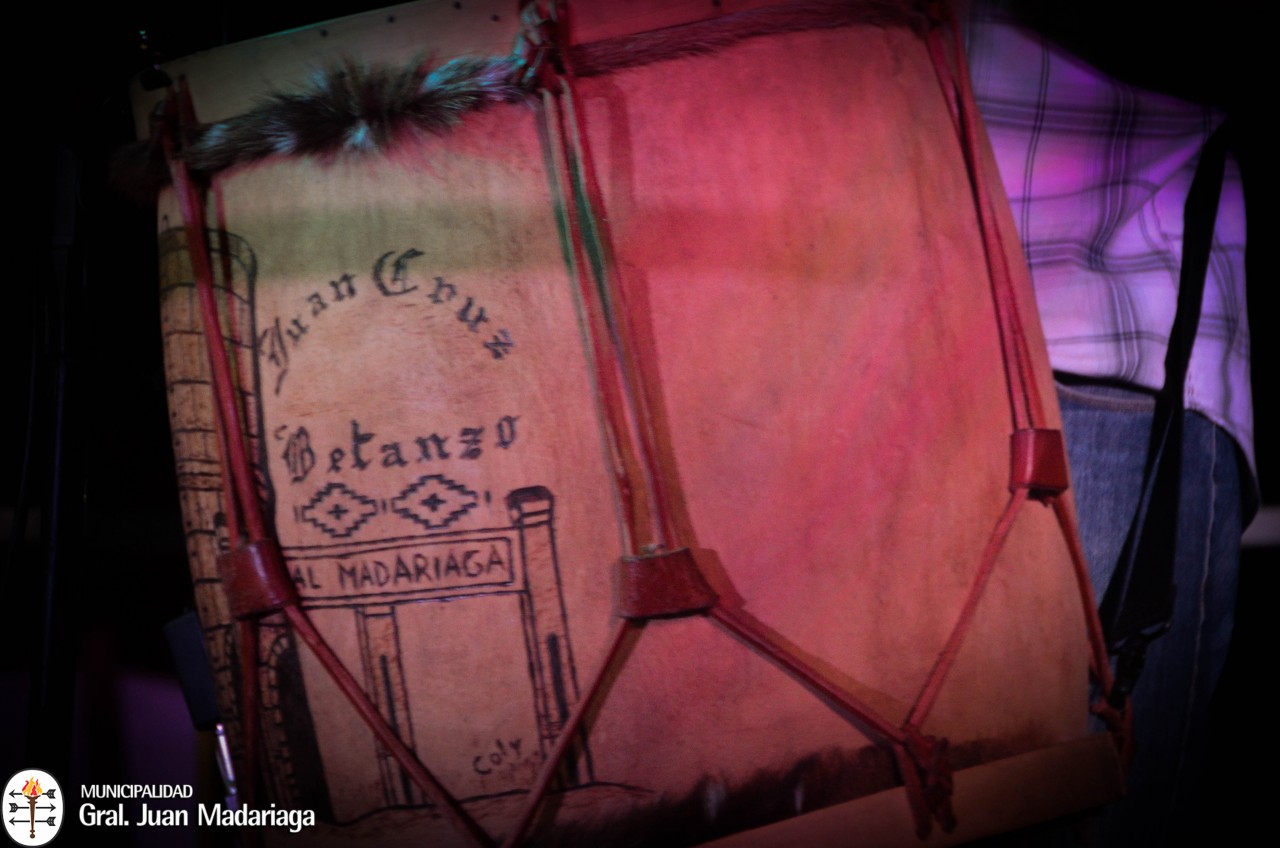 Folclore en los Barrios puso primera en el San Martn A