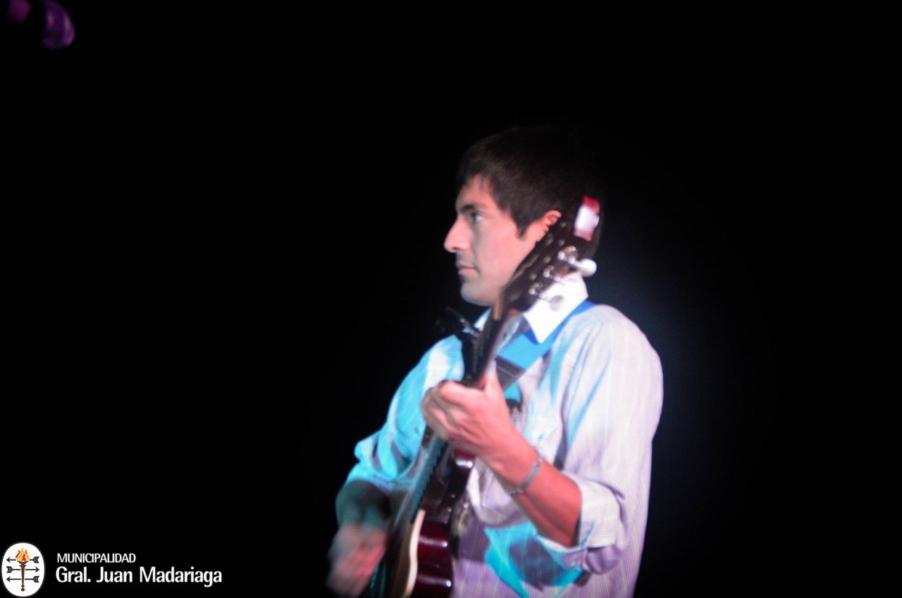 Folclore en los Barrios puso primera en el San Martn A