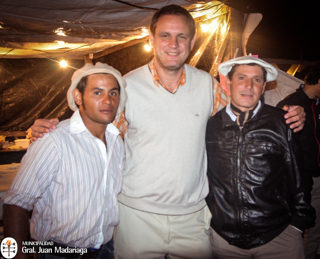 Folclore en los Barrios puso primera en el San Martn A