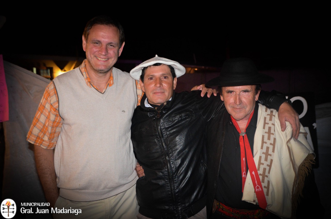 Folclore en los Barrios puso primera en el San Martn A