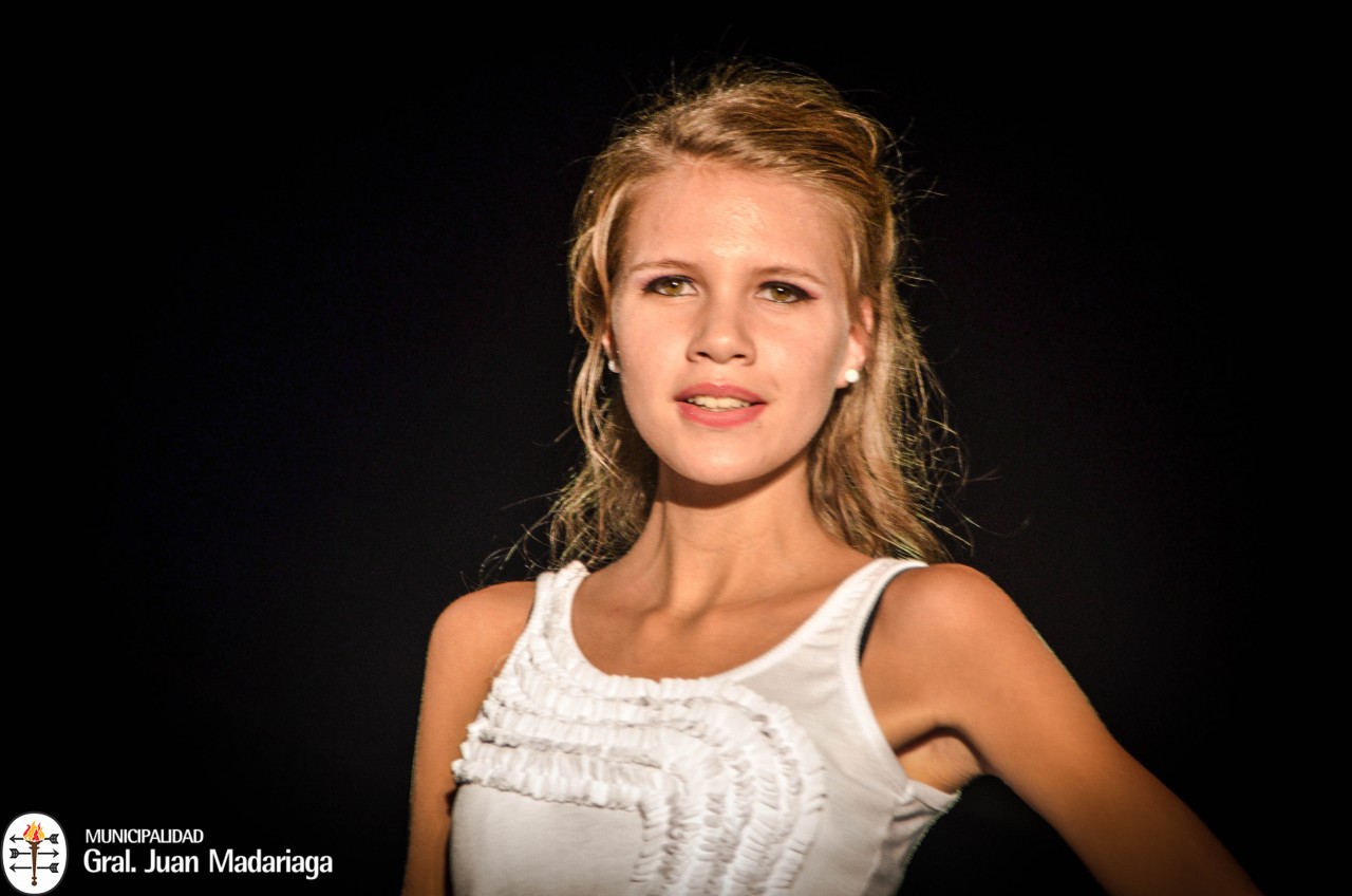 Exitoso desfile a beneficio del San Juan Bautista