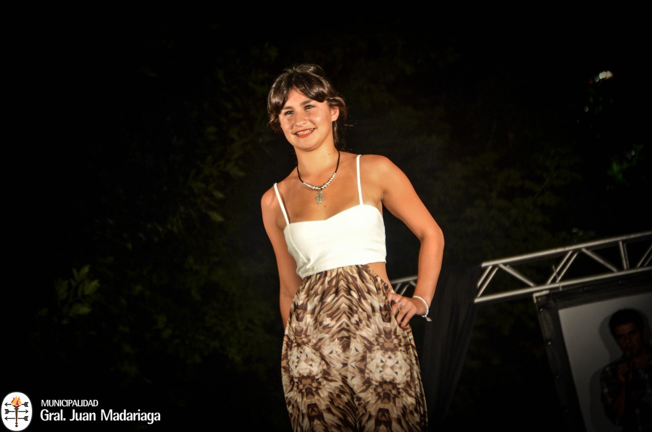 Exitoso desfile a beneficio del San Juan Bautista