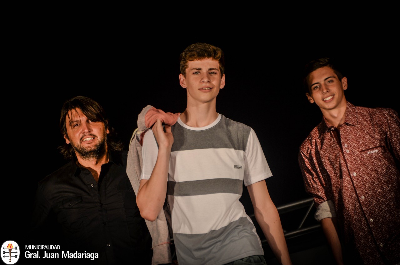 Exitoso desfile a beneficio del San Juan Bautista