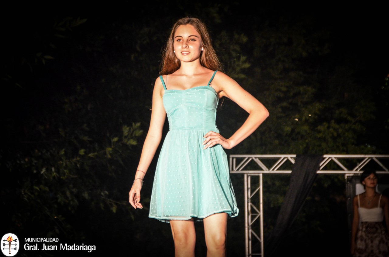 Exitoso desfile a beneficio del San Juan Bautista