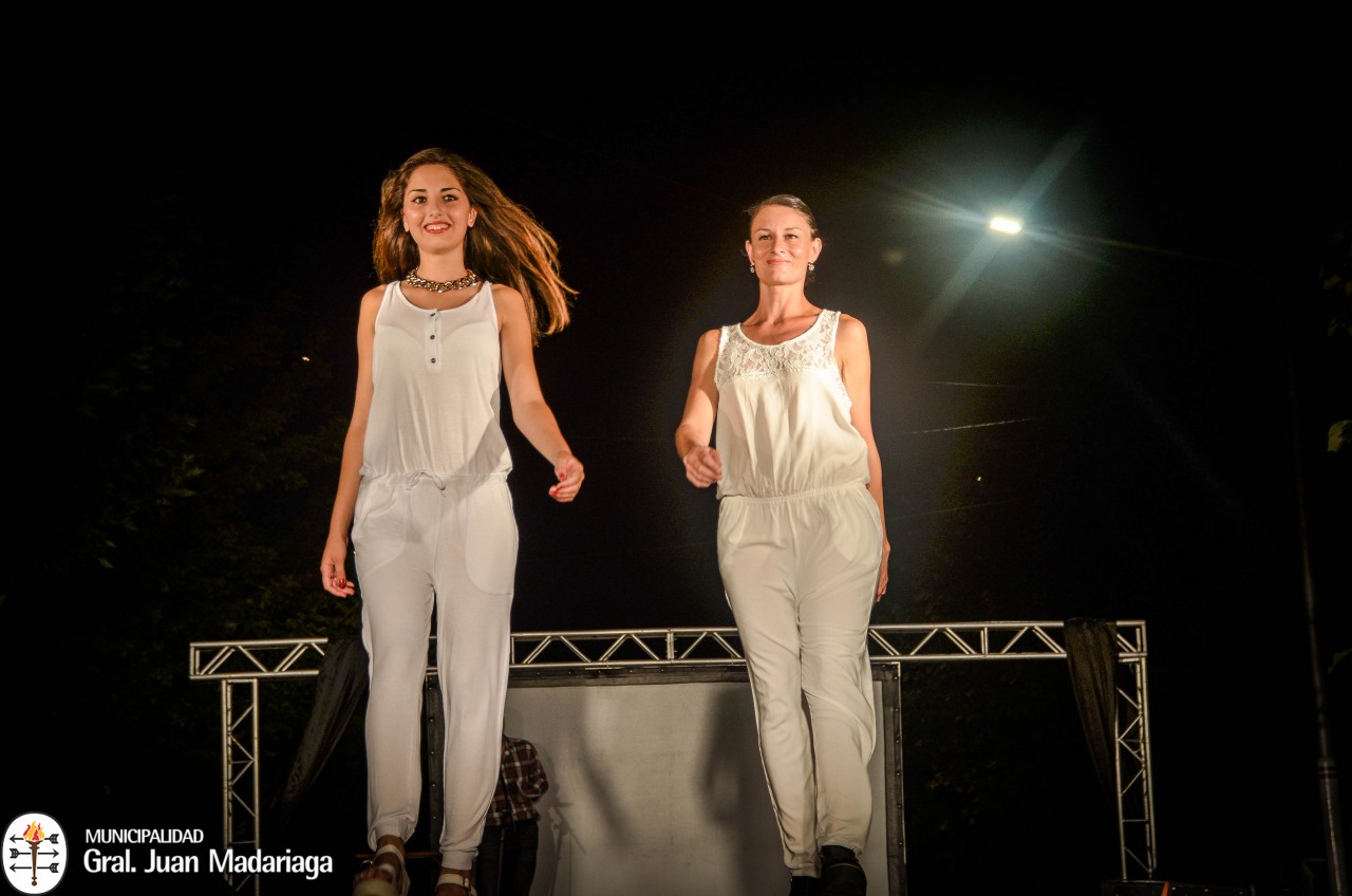 Exitoso desfile a beneficio del San Juan Bautista