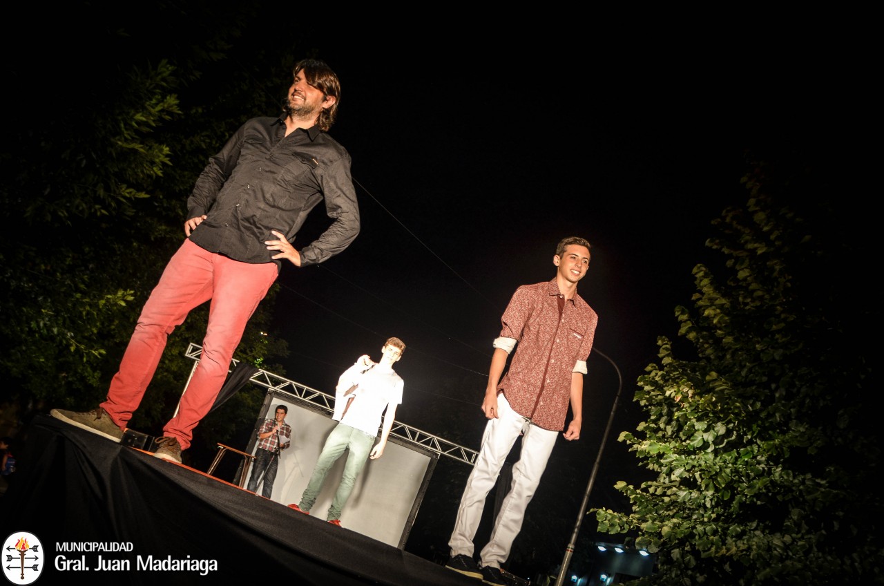 Exitoso desfile a beneficio del San Juan Bautista