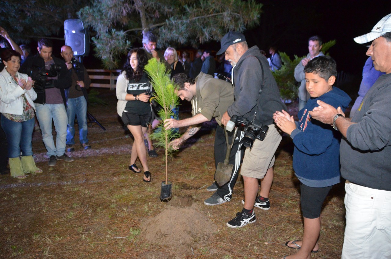 Acto en memoria de Jos Luis Cabezas