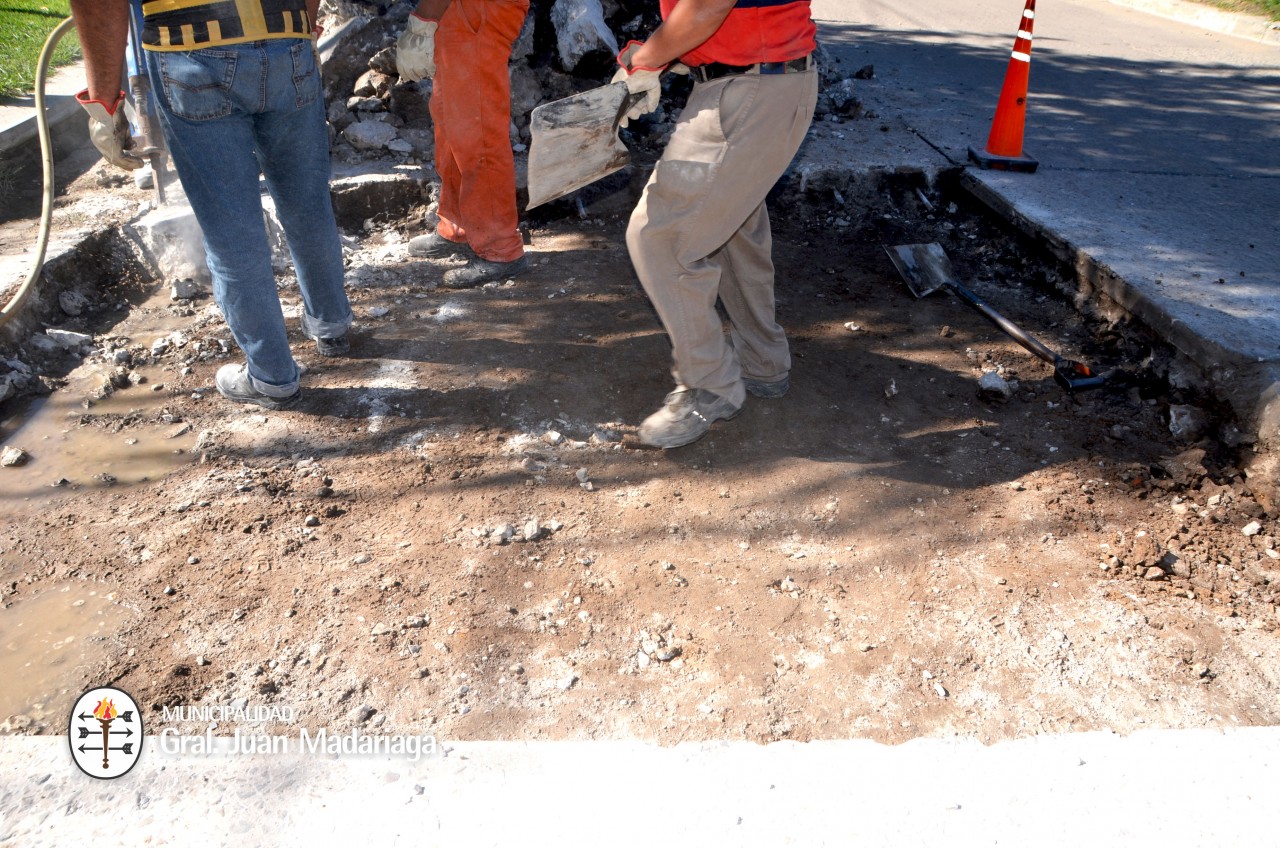 Contin�a el arreglo de baches en la ciudad
