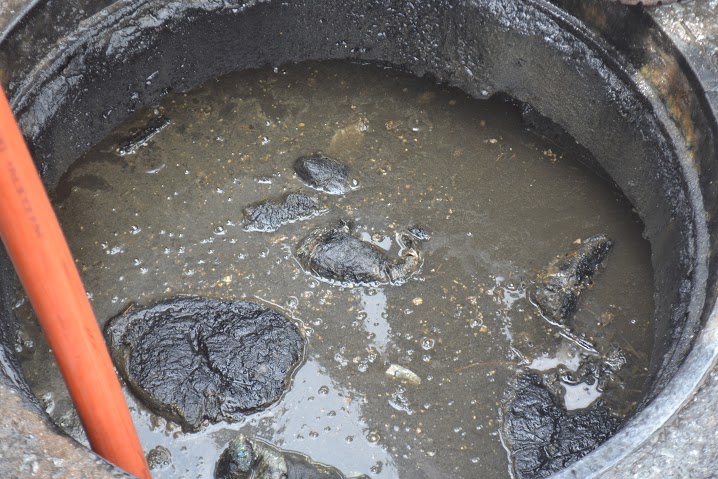 ABSA destap� ca�er�as en el Barrio Belgrano