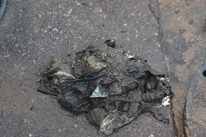 ABSA destap� ca�er�as en el Barrio Belgrano