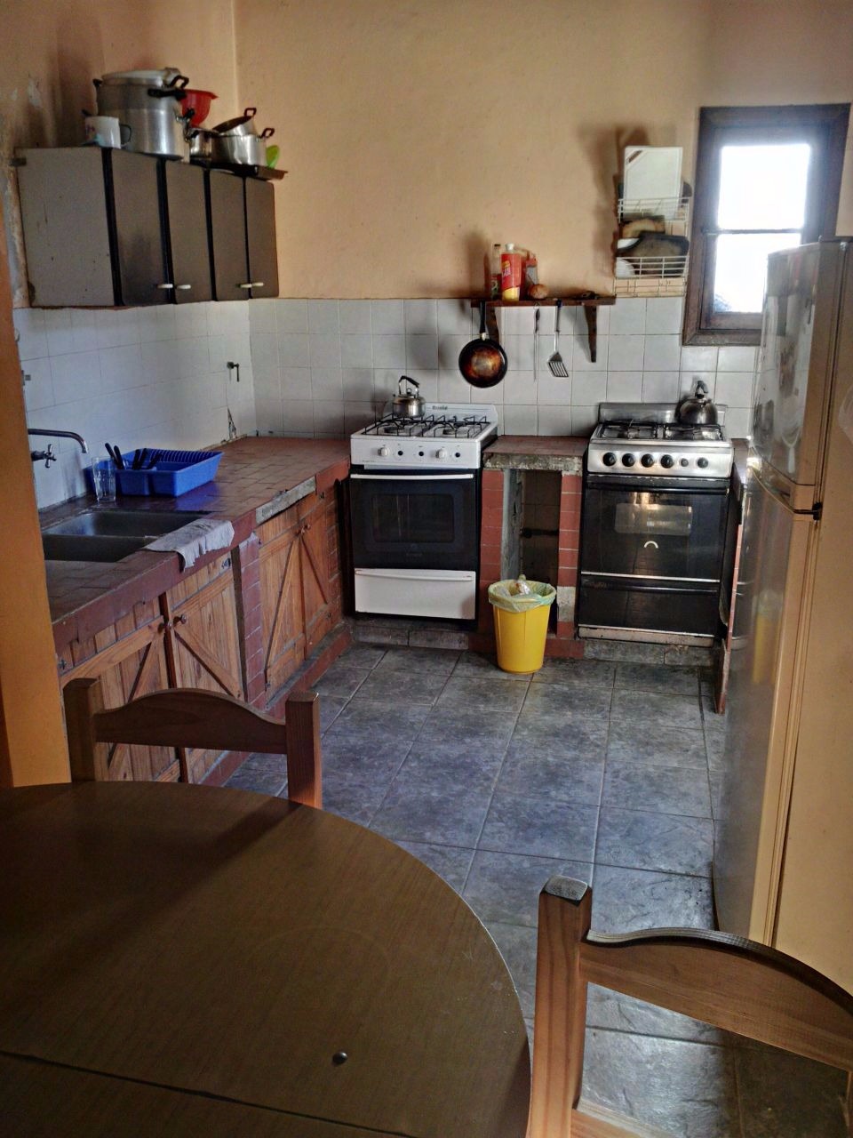 El intendente Santoro visito la casa de C.E.M.A.