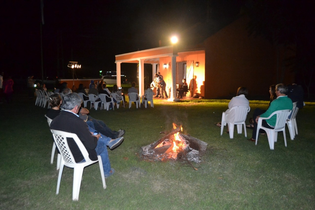 Velada musical en la Delegacin del frente de ruta