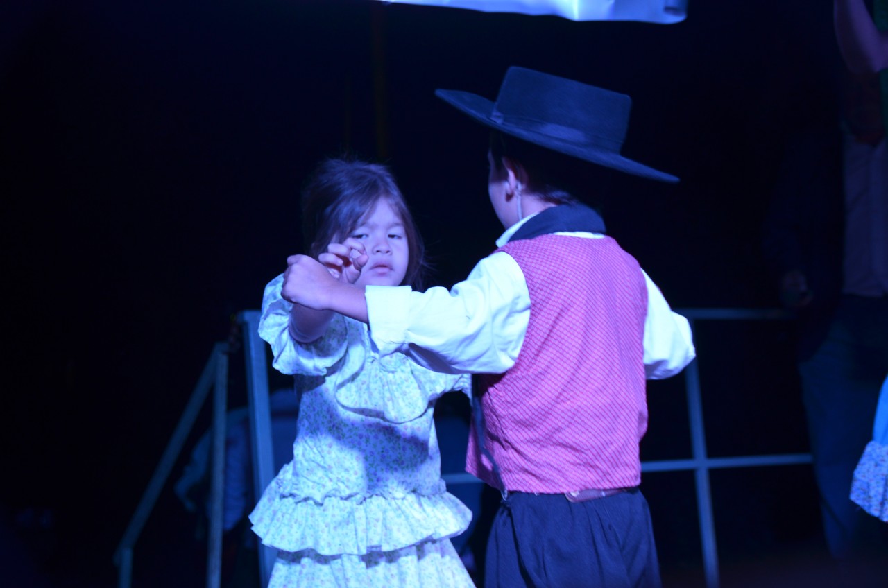 Folclore en los Barrios brill� en el Belgrano