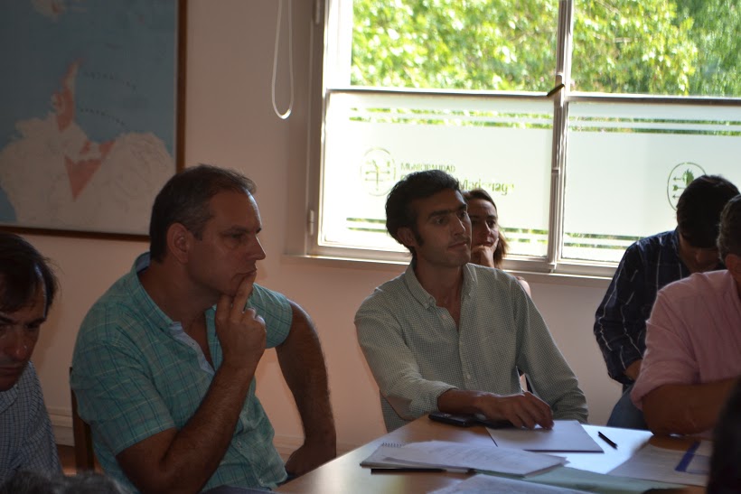 El intendente se reuni con los gremios y no descart que haya dos par