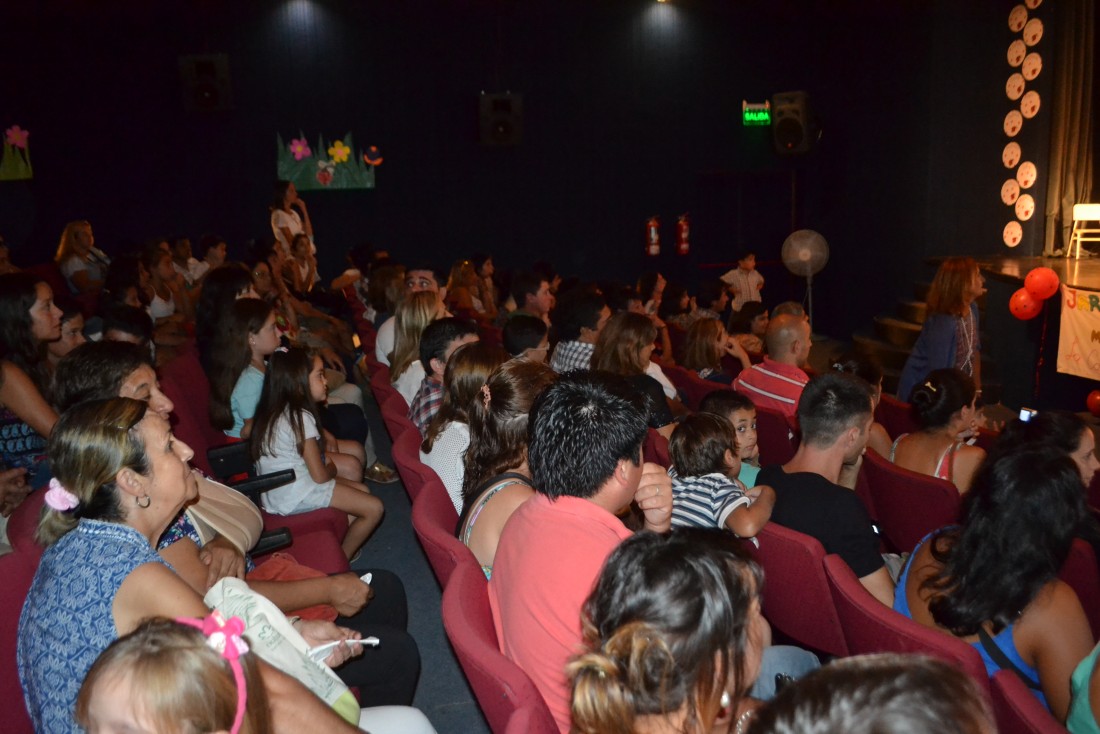 Egresaron los nenes de La Casita de Chocolate