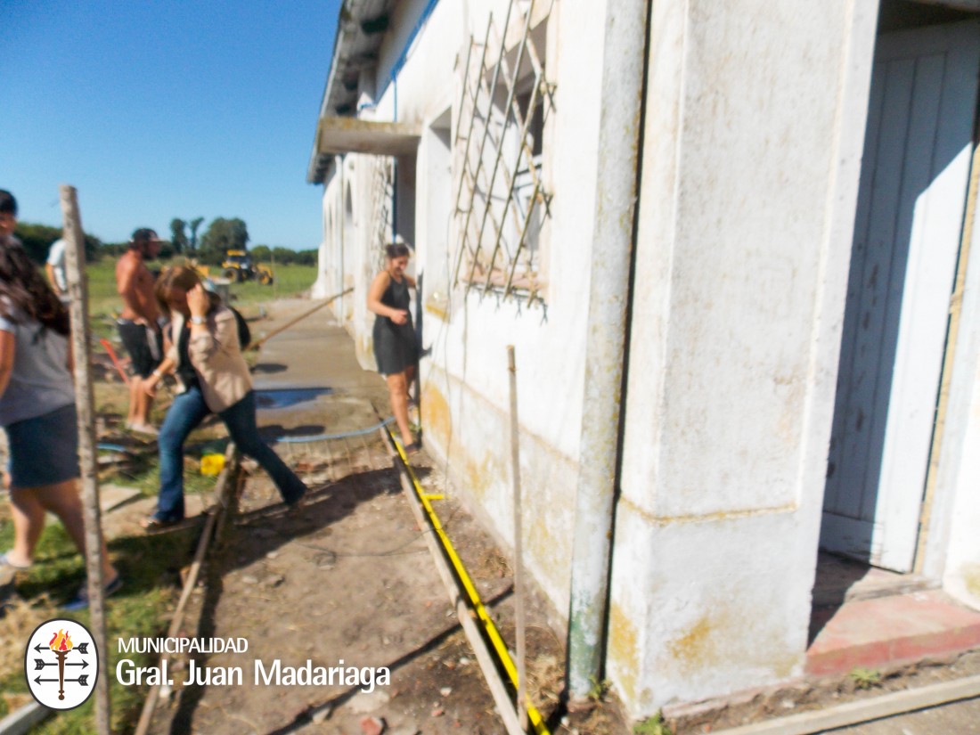 Santoro recorri las obras para reabrir la Escuela de To Domingo