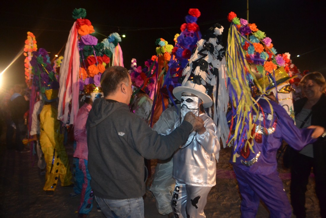 Multitudinario cierre de los carnavales 2016