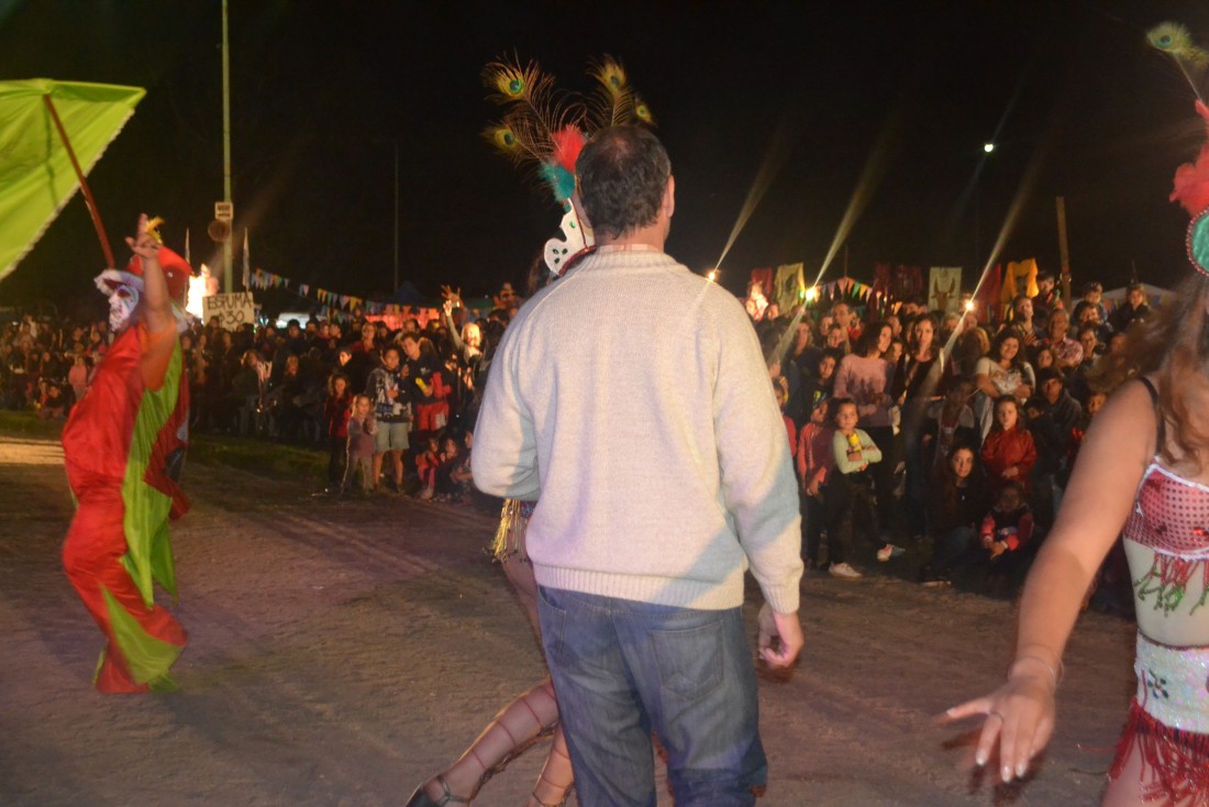 Multitudinario cierre de los carnavales 2016