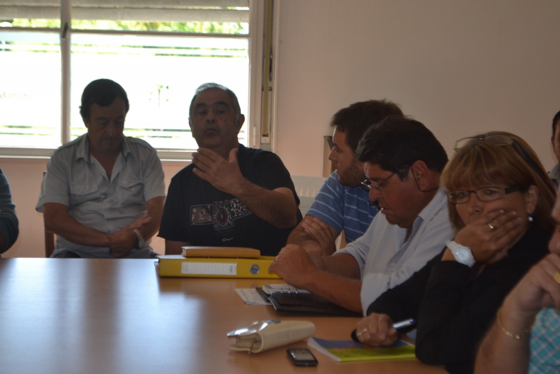 Se conform la comisin de la mesa de empleo