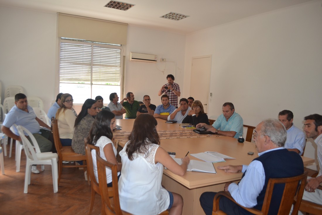 Se conform la comisin de la mesa de empleo