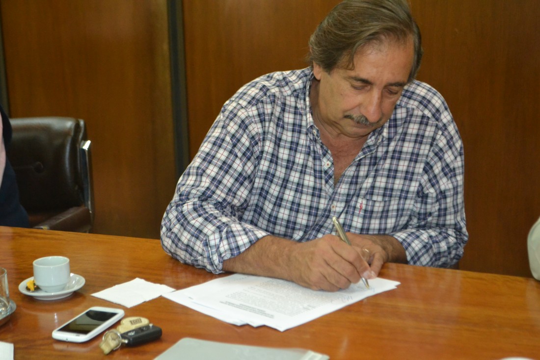 COEMA vuelve a hacer el mantenimiento del alumbrado pblico