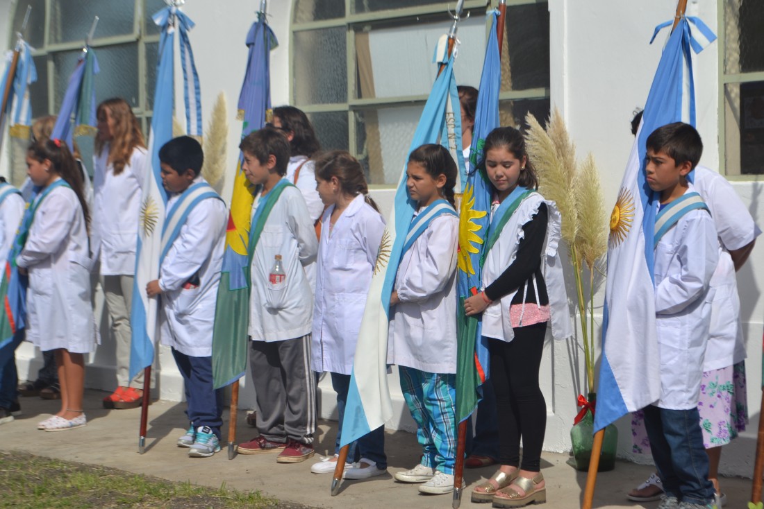 Reabri la escuela de To Domingo