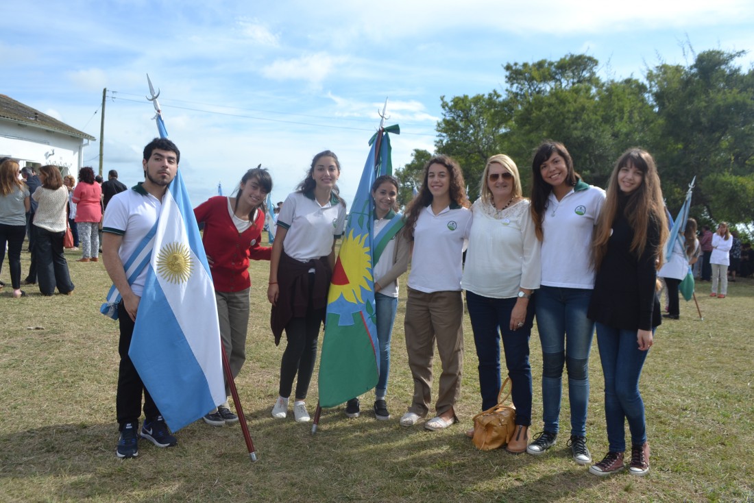 Reabri la escuela de To Domingo