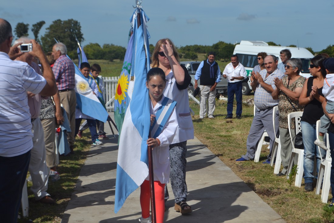 Reabri la escuela de To Domingo