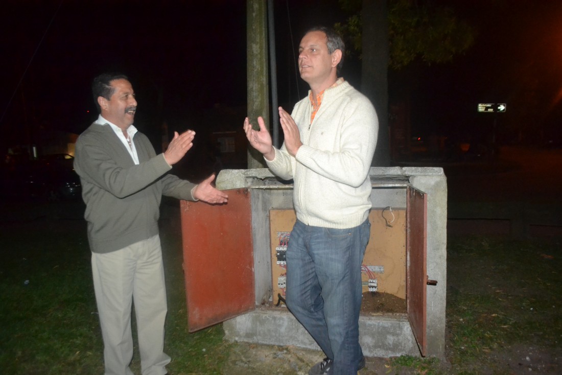 Qued inaugurado el nuevo sistema lumnico del Parque Anchorena