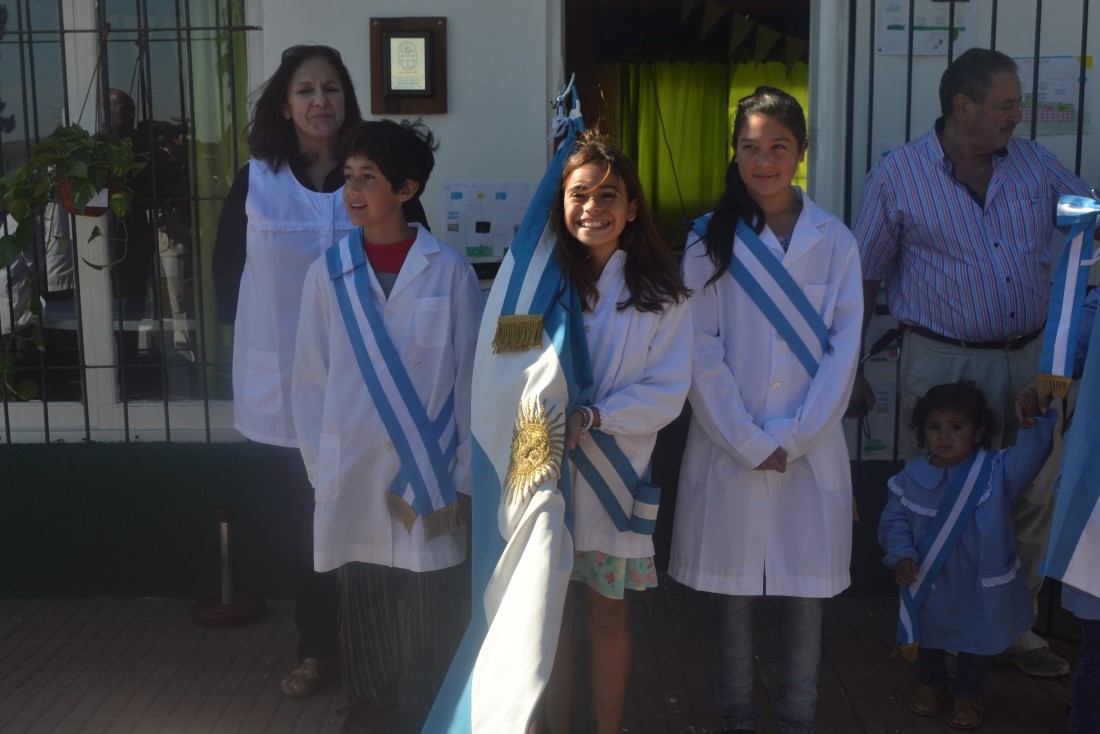 La Escuela Rural del Paraje Medalandcelebr su aniversario N 60