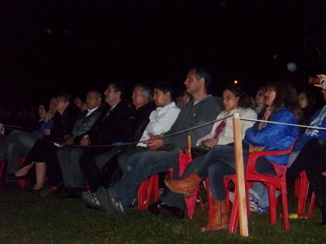 Bajo la lluvia se despidi La Pasin