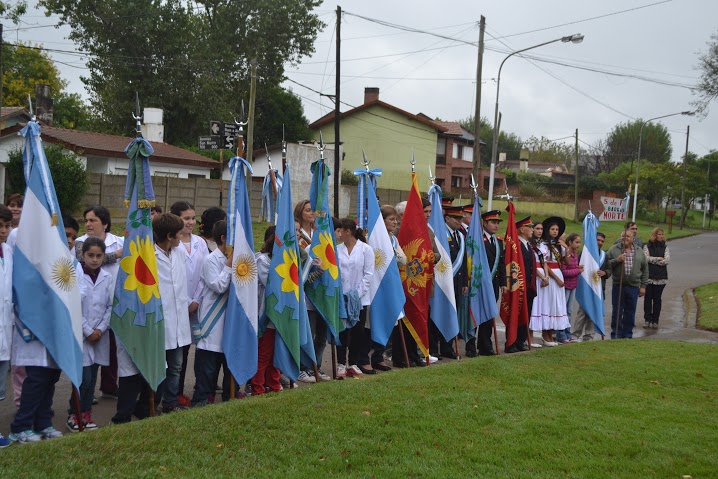 Homenaje a los hroes de Malvinas