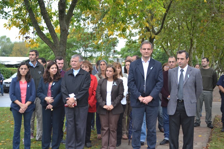 Homenaje a los hroes de Malvinas