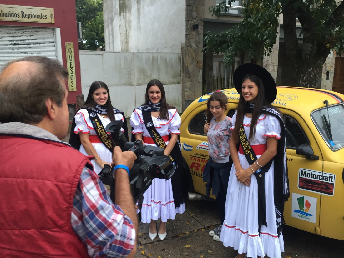 Llegaron los autos de Rally Pagos del Tuy� Hist�rico