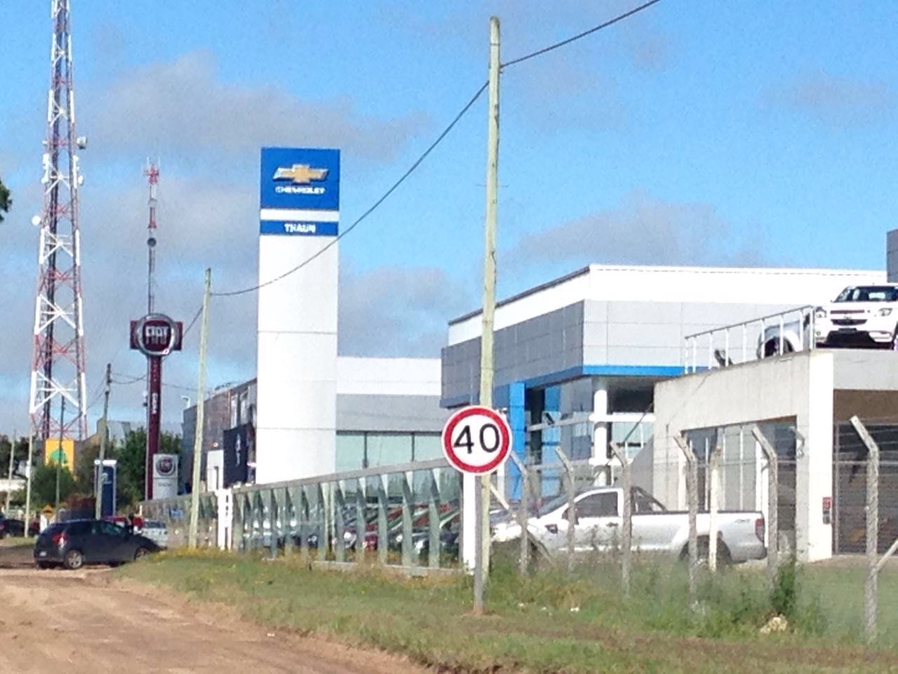 Se colocaron sealticas de trnsito en la colectora del frente de rut