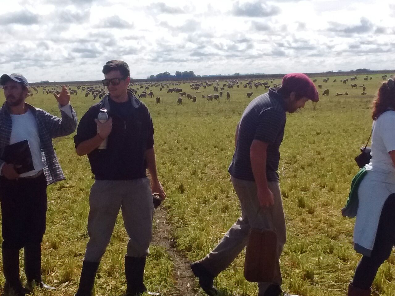 El secretario de Producción visitó un campo dedicado a la actividad ov