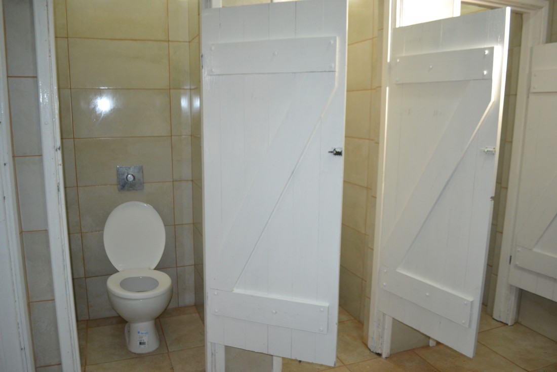 Fueron inaugurados los nuevos ba�os de la terminal de �mnibus