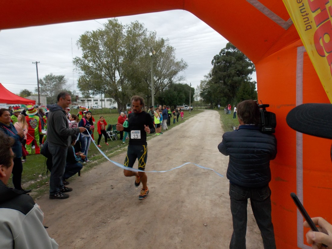 Un madariaguense y una pinamarense se impusieron en Desaf�o por FAE