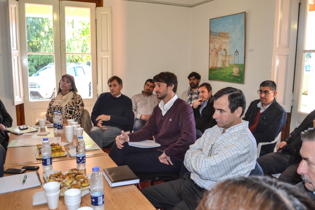 Intendentes estudian el armado de un consorcio para controlar la dispo