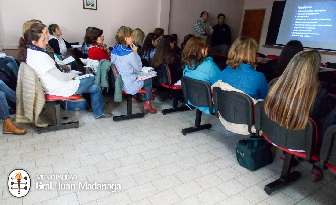 Defensa Civil y Bomberos ultiman los detalles de los cursos de primero