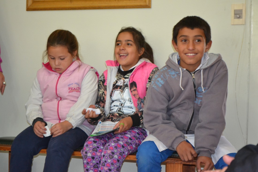 El intendente recibi visitashoy: chicos de la escuela 20