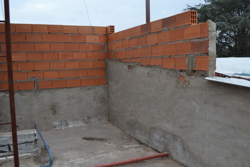 Iniciaron los trabajos para reparar el techo de la terminal