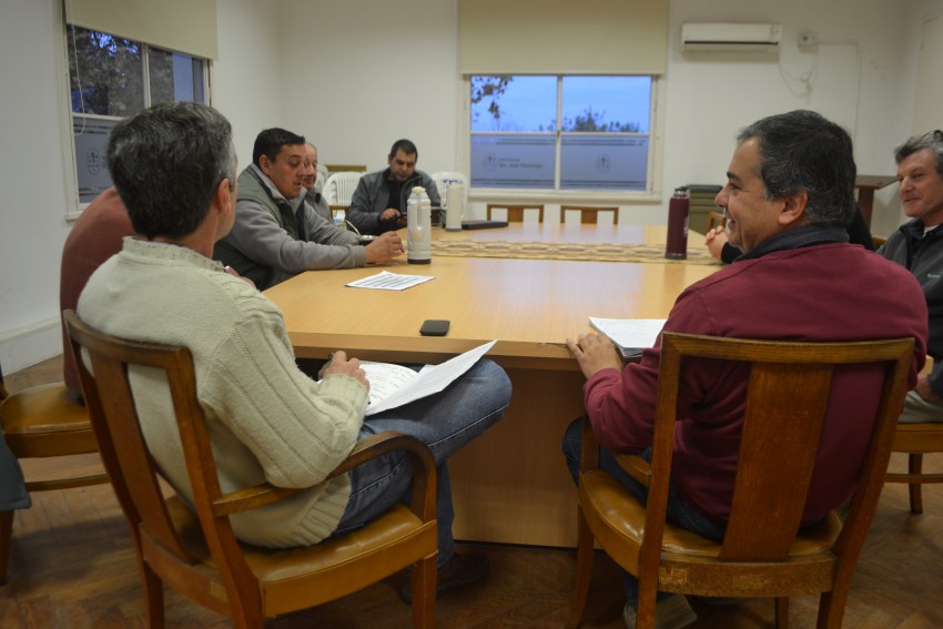 Reunión de CETRAM y plantas cerealeras en el municipio