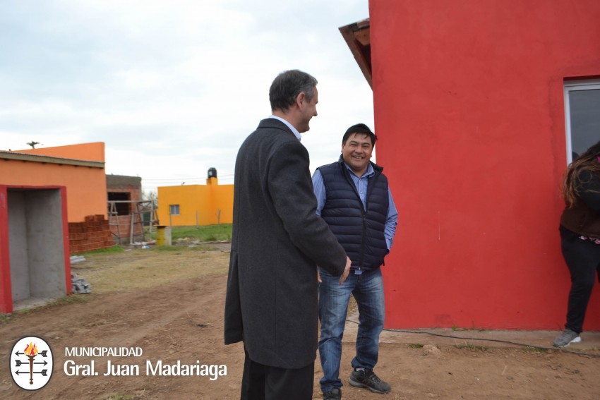 Entregaron 7 viviendas que haban quedado sin terminar de un plan de 3