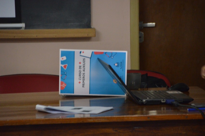 Inici el curso de primeros auxilios para docentes