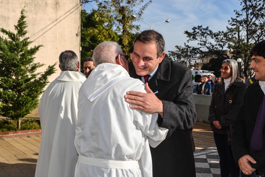 Masiva concurrencia al acto por el 25 de mayo